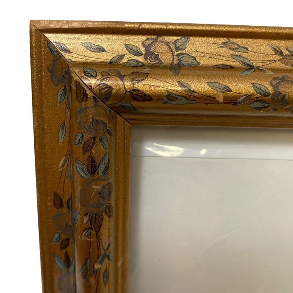 Floral Gilt Wood Photo Frame for 5x7" Photo plus Photo Sleeve Insert - Picture 2 of 13